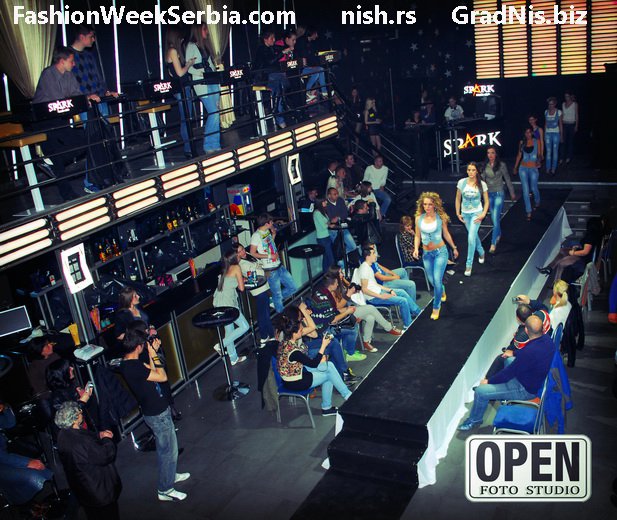 fashion-week